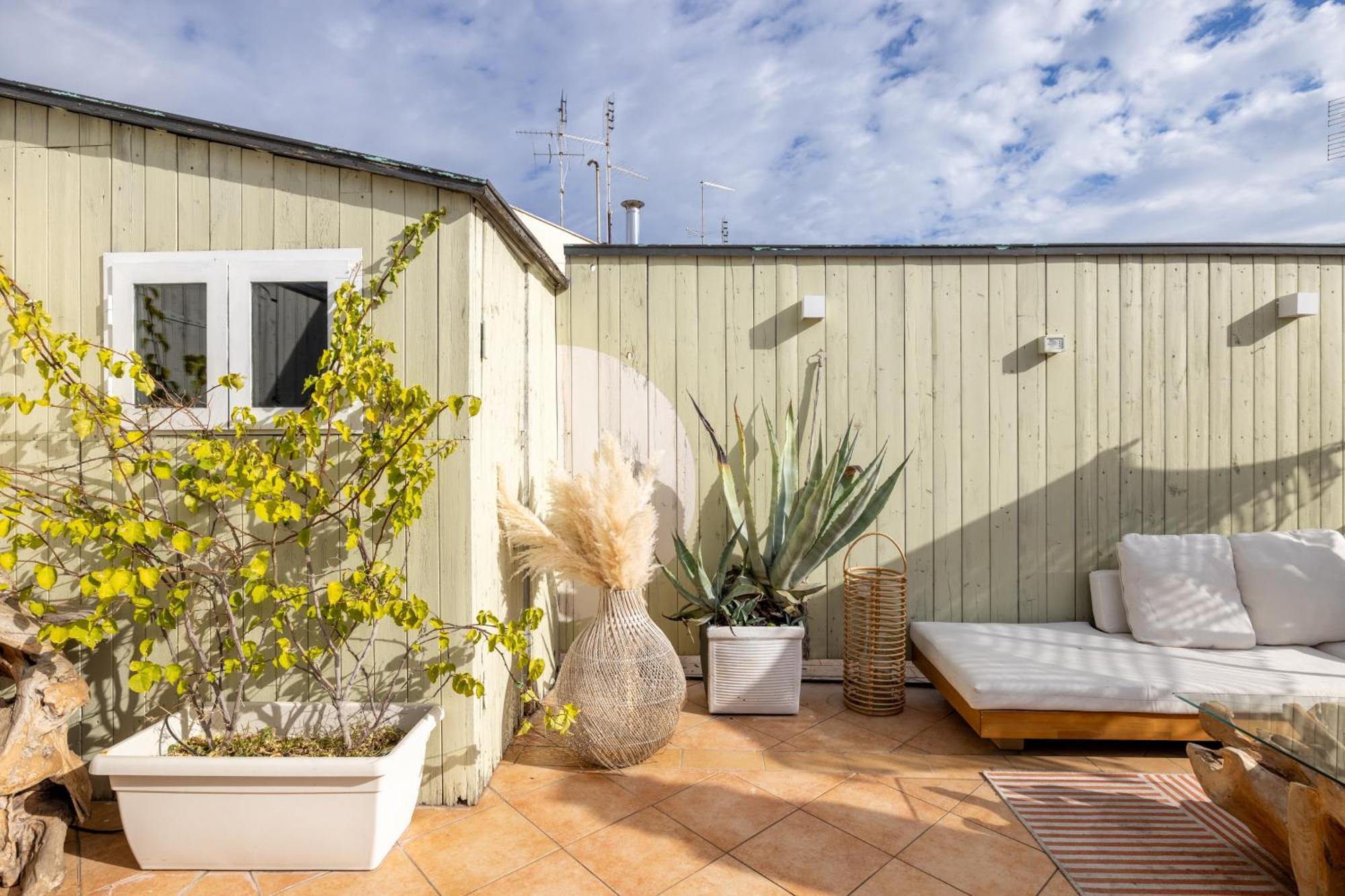 Aria Penthouse & Garden Apartment Rome Exterior photo